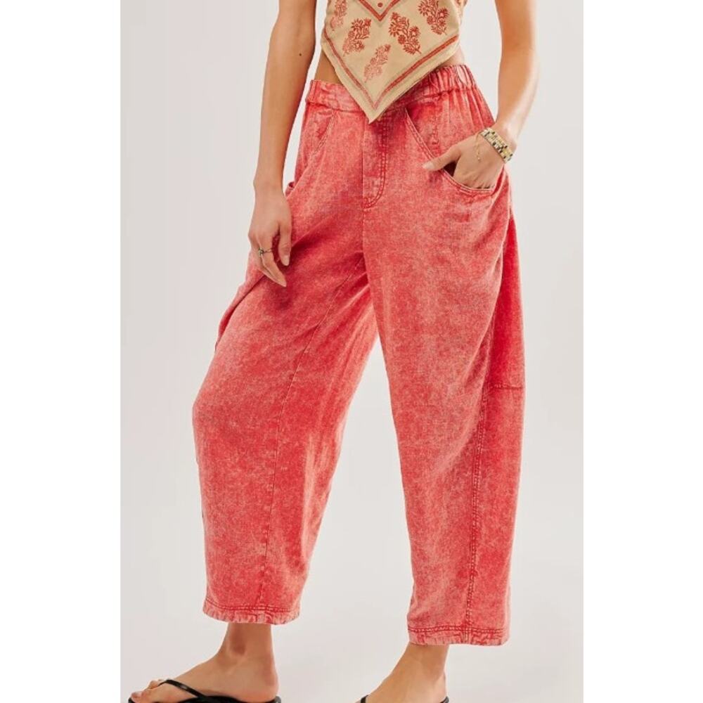 Free People High Road Pull On Barrel Pants in Mandarin Red Women’s Sz. M